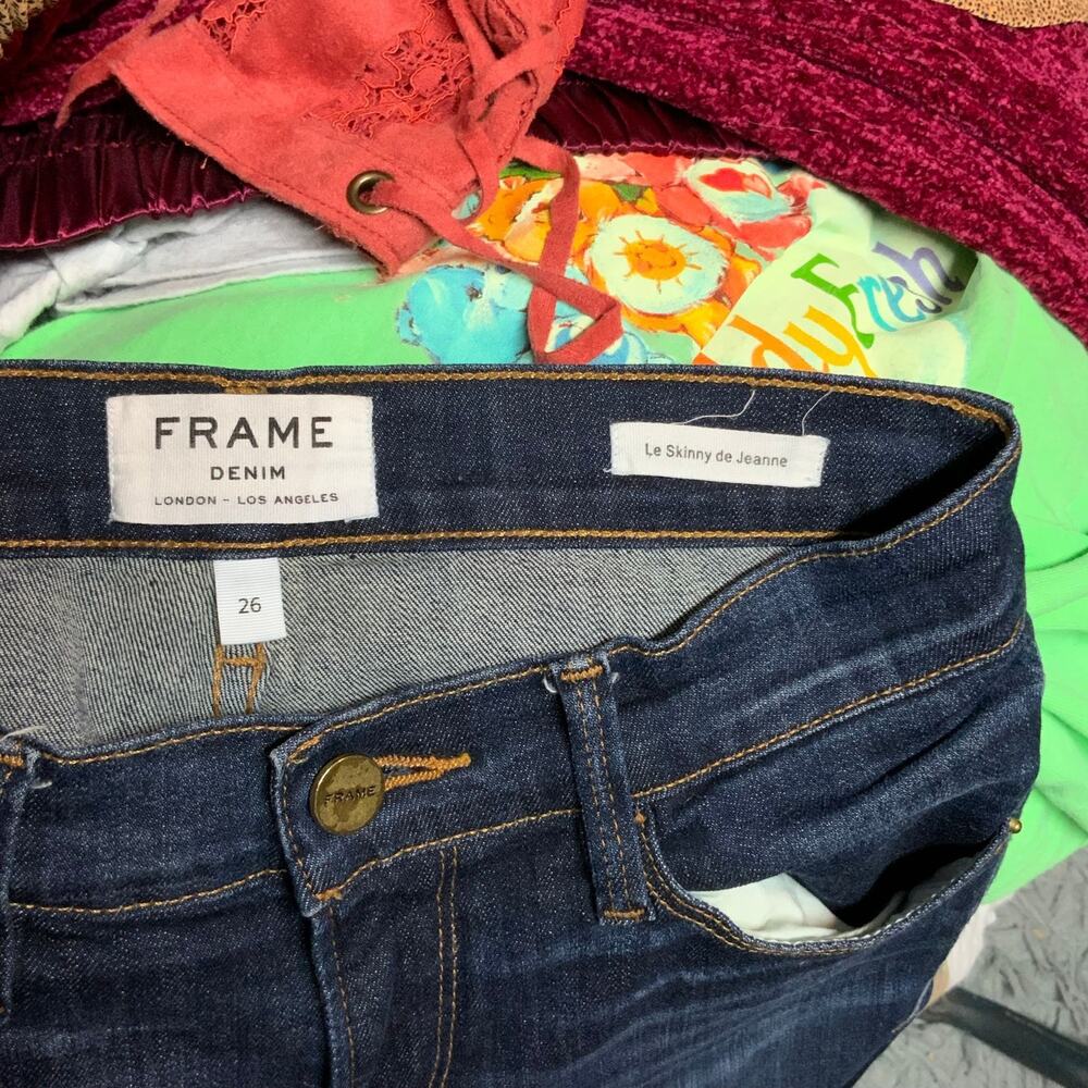 Frame Denim - Picture 3 of 4